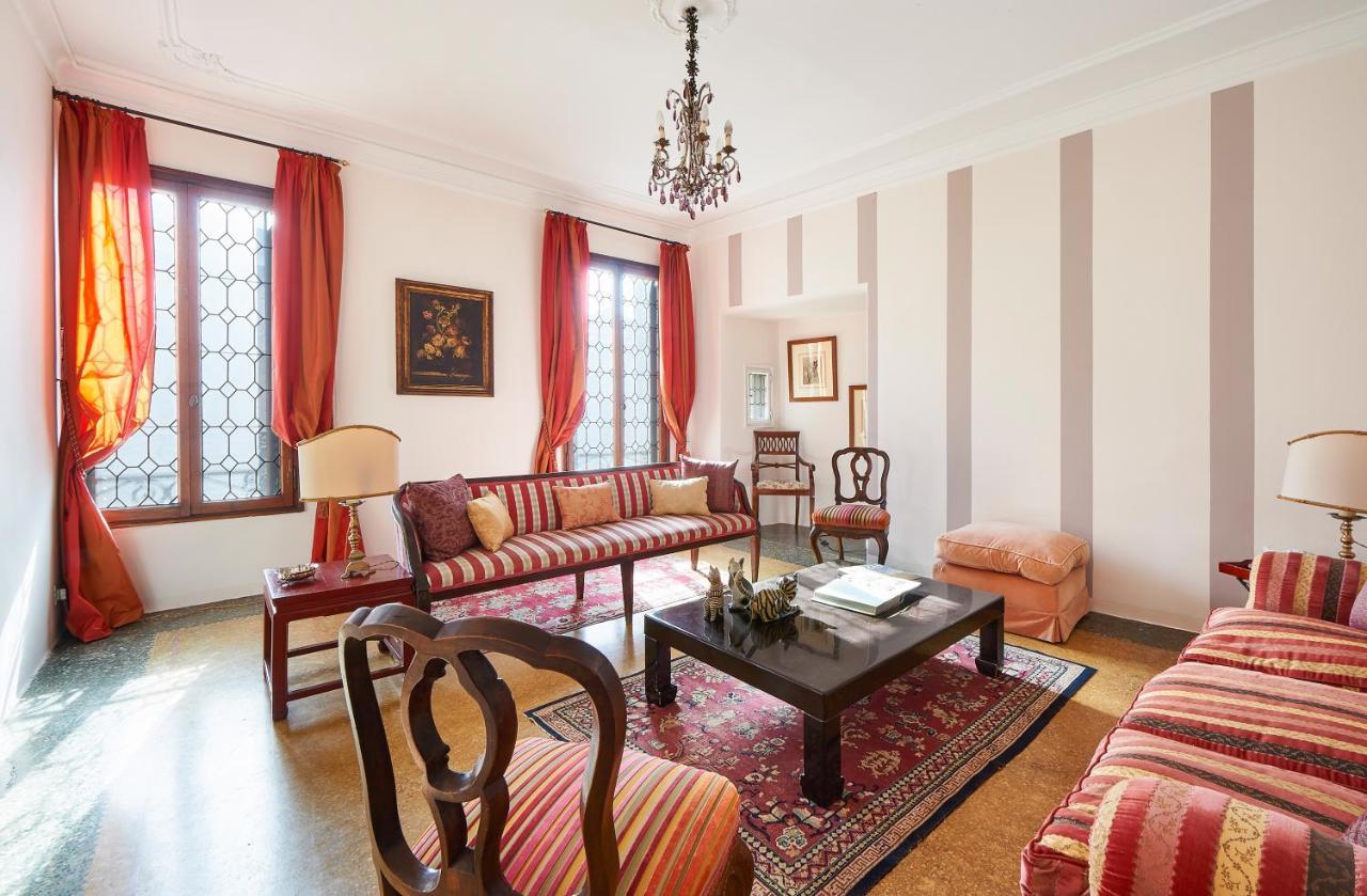 Ca' Fenice, Charming Apartment In San Marco, Sleep 7 Венеция Экстерьер фото