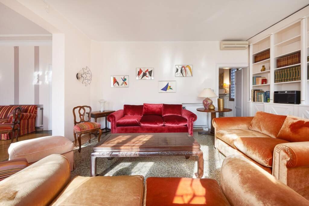 Ca' Fenice, Charming Apartment In San Marco, Sleep 7 Венеция Экстерьер фото